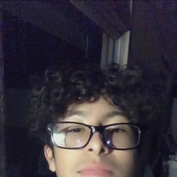 curlyheadpabloo